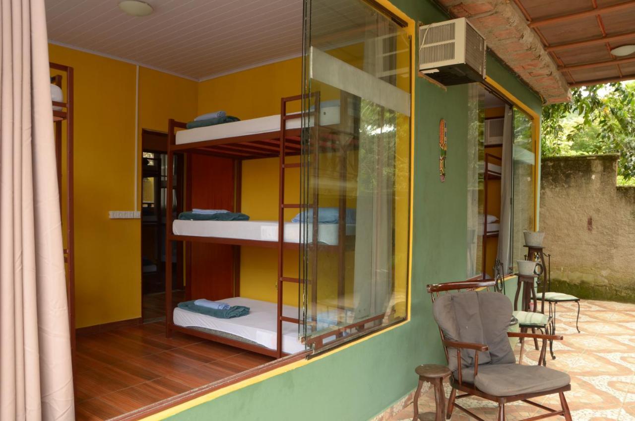 Hostel Mpb Ilha Grande Bagian luar foto